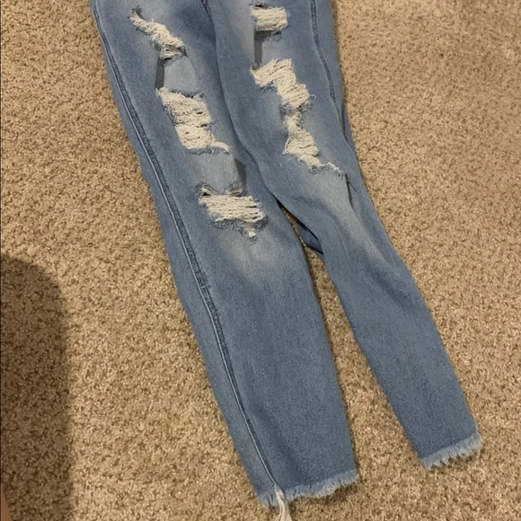 Hollister Denim - Hollister High Rise Mom Jeans